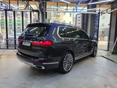 BMW X7 2022, 90900 км, за 46479.86 USD