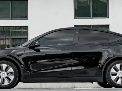 Tesla Model Y 2022, 47000 км, за 23513.38 USD