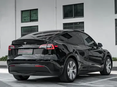 Tesla Model Y 2022, 47000 км, за 23513.38 USD - фото 9