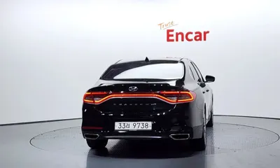 Hyundai Grandeur 2018, 189087 км, за 6078.62 USD