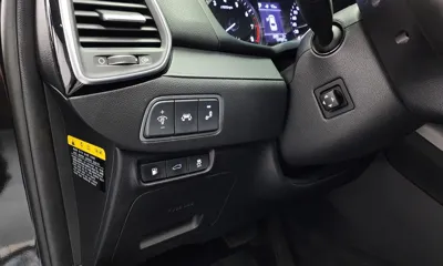 Hyundai Grandeur 2018, 189087 км, за 6078.62 USD - фото 17