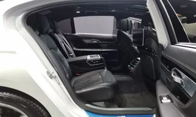 BMW 7-Series 2018, 69035 км, за 27522.32 USD - фото 12