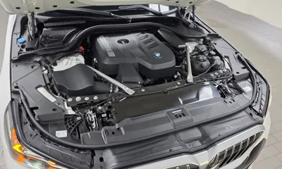 BMW 5-Series 2025, 14613 км, за 41310.14 USD - фото 6