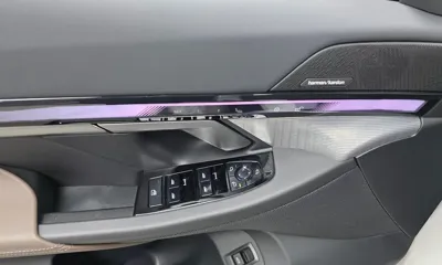 BMW 5-Series 2025, 14613 км, за 41310.14 USD - фото 29