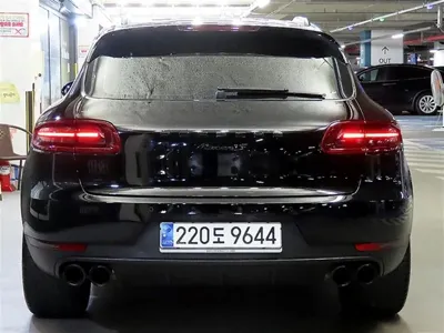 Porsche Macan 2015, 88286 км, за 21417.25 USD