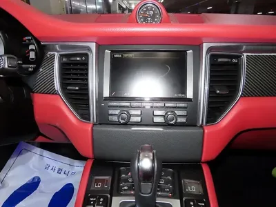 Porsche Macan 2015, 88286 км, за 21417.25 USD - фото 11