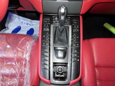 Porsche Macan 2015, 88286 км, за 21417.25 USD - фото 12