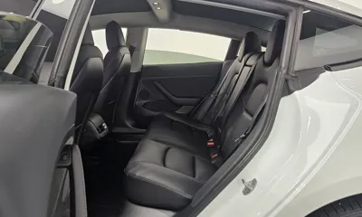 Tesla Model 3 2022, 33712 км, за 24028.12 USD - фото 26