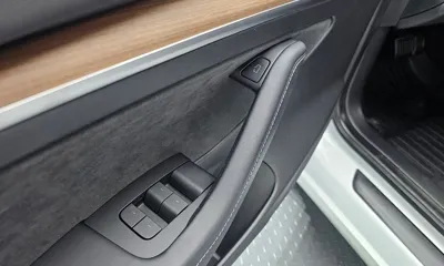 Tesla Model 3 2022, 33712 км, за 24028.12 USD - фото 28
