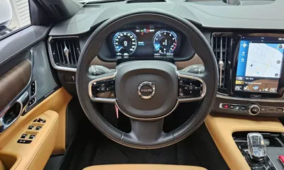 Volvo S90 2021, 78341 км, за 21747.77 USD - фото 13
