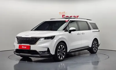 Kia Canival · 2023 год