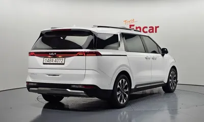 Kia Canival 2023, 97093 км, за 17263.85 USD