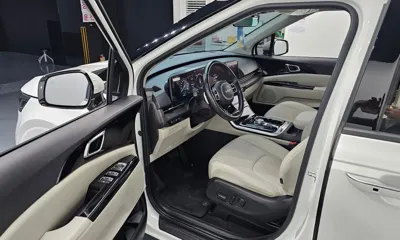Kia Canival 2023, 97093 км, за 17263.85 USD - фото 10