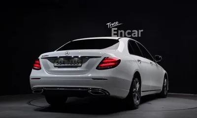 Mercedes-Benz E-Class 2017, 152541 км, за 11237.45 USD