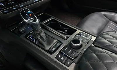 Hyundai Genesis 2016, 99539 км, за 9655.8 USD - фото 9