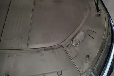 Buick E5 2023, 34700 км, за 17780 USD - фото 22