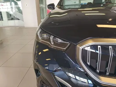 BMW i5 2025, 500 км, за 41963.79 USD