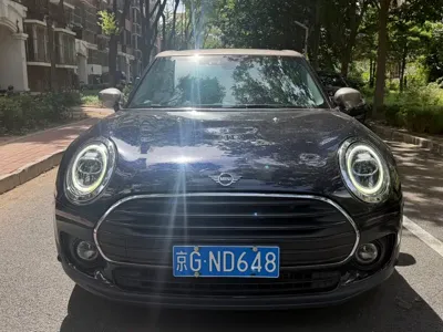 MINI Mini Clubman 2021, 51000 км, за 18982.29 USD