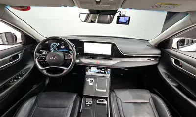 Hyundai Grandeur 2020, 128489 км, за 14039.72 USD - фото 7