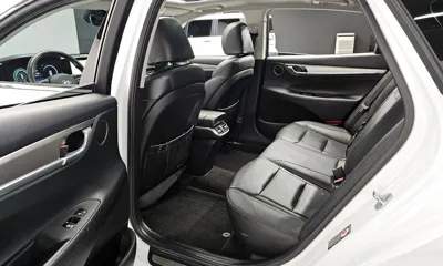 Hyundai Grandeur 2020, 128489 км, за 14039.72 USD - фото 10
