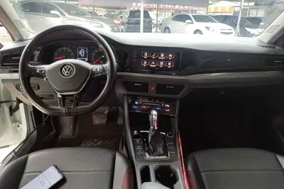 Volkswagen Bora 2021, 135800 км, за 9203 USD - фото 12
