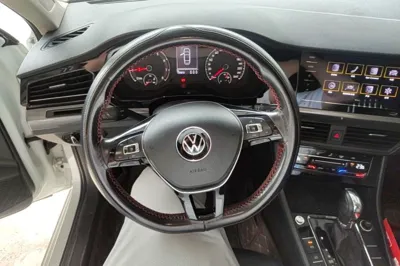 Volkswagen Bora 2021, 135800 км, за 9203 USD - фото 13