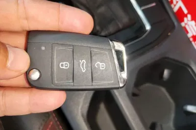 Volkswagen Bora 2021, 135800 км, за 9203 USD - фото 23