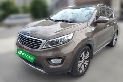 Kia Sportage R · 2015 год