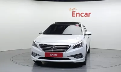 Hyundai Sonata 2015, 87683 км, за 7085.74 USD