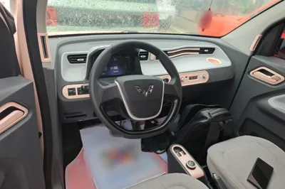 Wuling Hongguang MINIEV 2021, 54900 км, за 4910 USD - фото 17