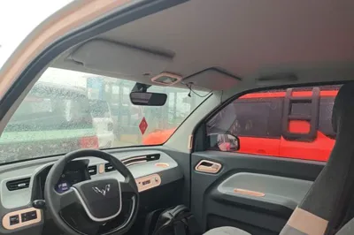 Wuling Hongguang MINIEV 2021, 54900 км, за 4910 USD - фото 26