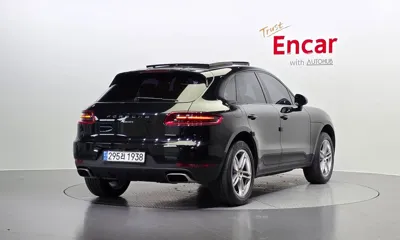 Porsche Macan 2015, 142154 км, за 14910.66 USD