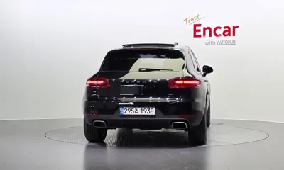 Porsche Macan 2015, 142154 км, за 14910.66 USD