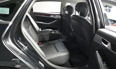 Hyundai Genesis 2016, 102058 км, за 6188.93 USD - фото 11