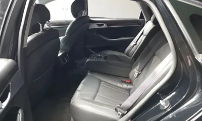 Hyundai Genesis 2016, 102058 км, за 6188.93 USD - фото 12