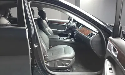 Hyundai Genesis 2016, 102058 км, за 6188.93 USD - фото 26