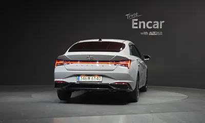 Hyundai Avante 2021, 70849 км, за 11166.17 USD