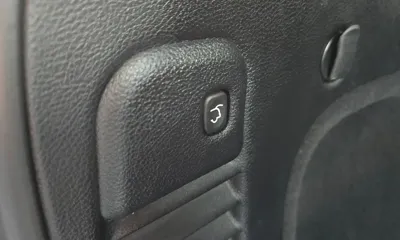 Jeep Cherokee 2019, 113413 км, за 10086.6 USD - фото 13