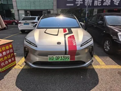 Nio ET5T 2023, 90000 км, за 18690.26 USD
