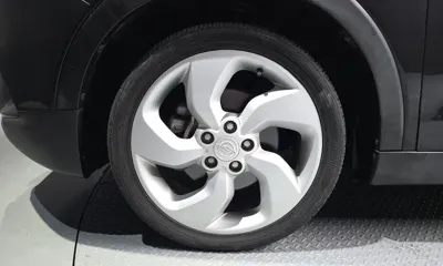 KG_Mobility_Ssangyong TIBOLI 2015, 125919 км, за 3907.01 USD