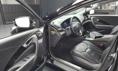 Hyundai Grandeur 2015, 150638 км, за 4486.29 USD - фото 10