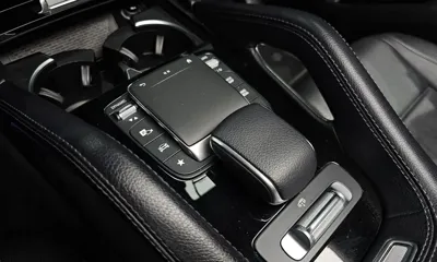 Mercedes-Benz GLE-Class 2020, 79606 км, за 32247.57 USD - фото 17