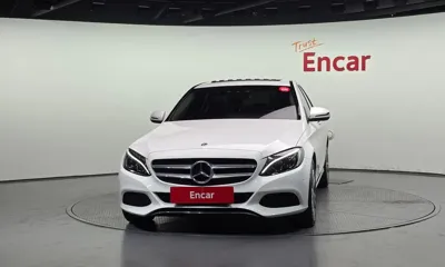 Mercedes-Benz C-Class 2018, 68943 км, за 12143.89 USD