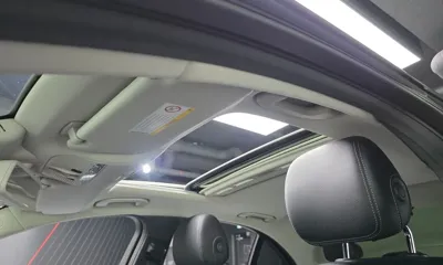 Mercedes-Benz C-Class 2018, 68943 км, за 12143.89 USD - фото 15