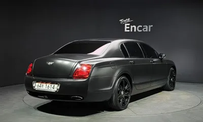 Bentley Flying Spur 2006, 240193 км, за 8523.29 USD