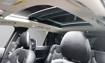 Volvo XC90 2018, 141756 км, за 16490.05 USD - фото 17
