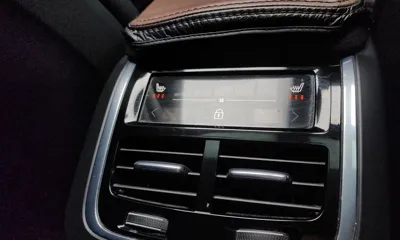 Volvo XC90 2018, 141756 км, за 16490.05 USD - фото 19