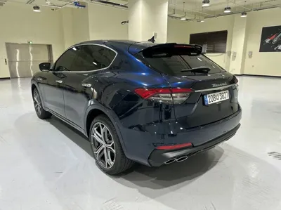 Maserati Levante 2023, 11077 км, за 56555.92 USD