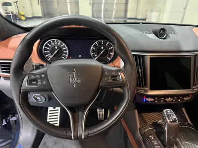 Maserati Levante 2023, 11077 км, за 56555.92 USD - фото 13