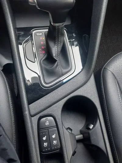 Kia Niro 2017, 85000 км, за 8645.9 USD - фото 10